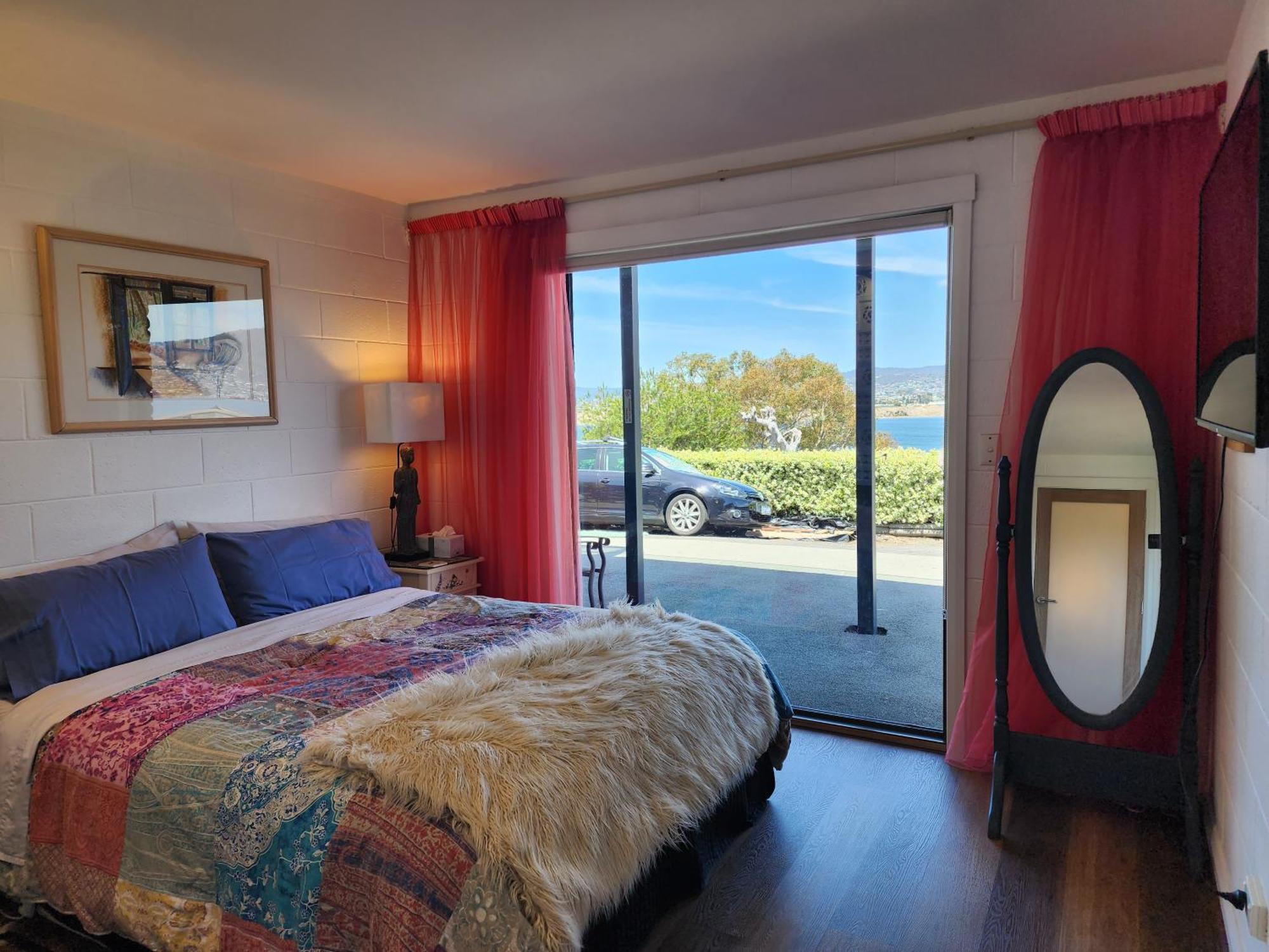 Waterfront Abode - 2 Bedrooms 호바트 외부 사진