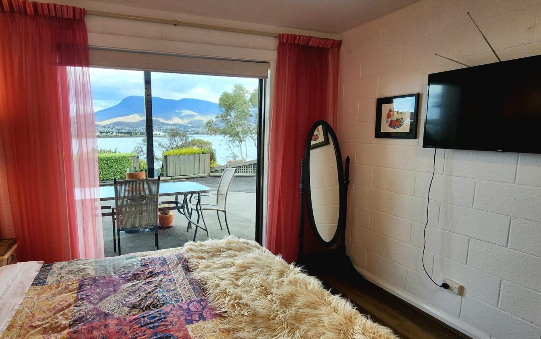 Waterfront Abode - 2 Bedrooms 호바트 외부 사진